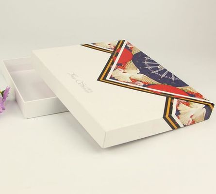 kosmetischer Kasten des weißen Brett-1200g, der für Geschenk verpackt