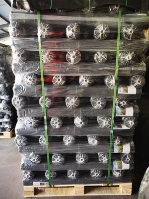 90g 100g 200g 250g Polypropylen-Schranke für Unkräuter, Schwarzes Unkräuter-Fabrik in Rollen