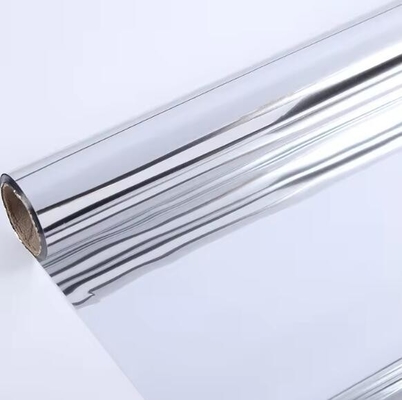 angepasste Silber / FarbeVmpet 12 Mikron AL PET-Laminationsfilmrolle für Schlangenverpackungen
