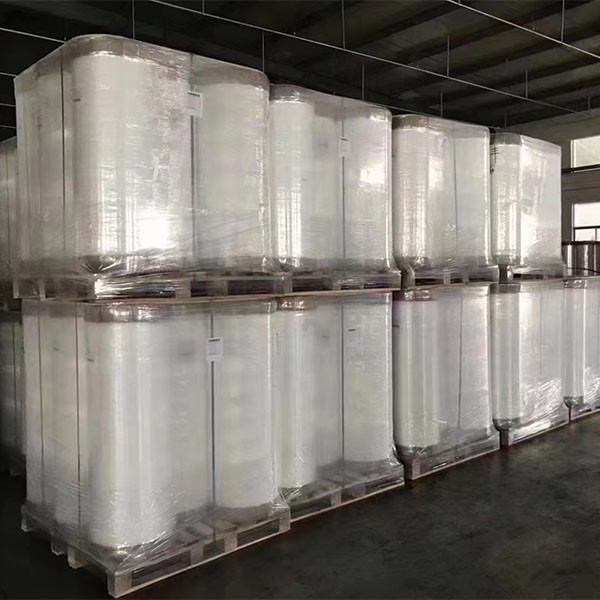 30mic Geschenkverpackung Blumenverpackungsfilm, klare Zellophanrolle BOPP Verpackungsfilm für Geschenke Korb Verpackung