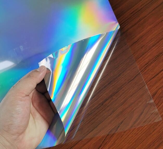 Laserfarbige Autofolie, PVC selbstklebende Laserschrift Autoaufkleber, Aluminiumplattierte Instantaufkleber