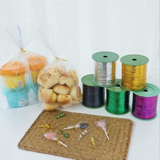 Blumenbanddraht, Lebensmittelverpackungsbandrolle, bunte Geschenkversiegelungsseile 300,400 Meter Gold- und Silberband